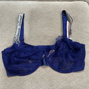 Victoria Secret Bra-NWT